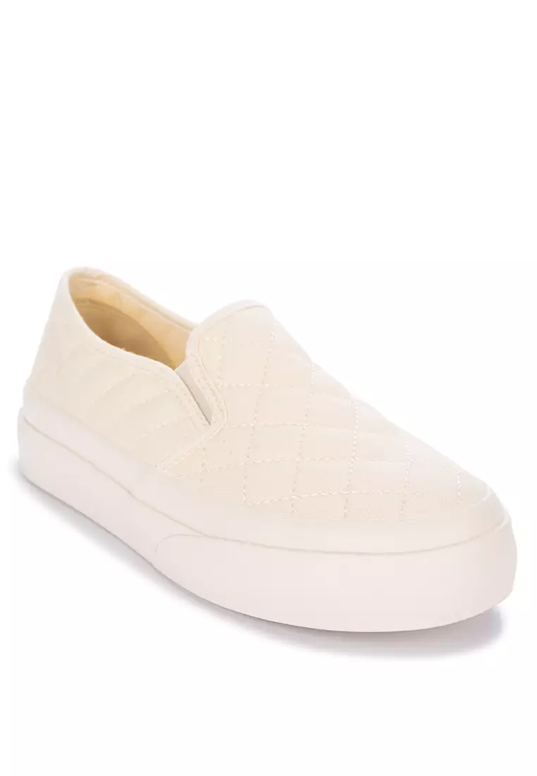 Discount on Appetite Shoes  shoes - SKU: Beige Slip On Sneakers