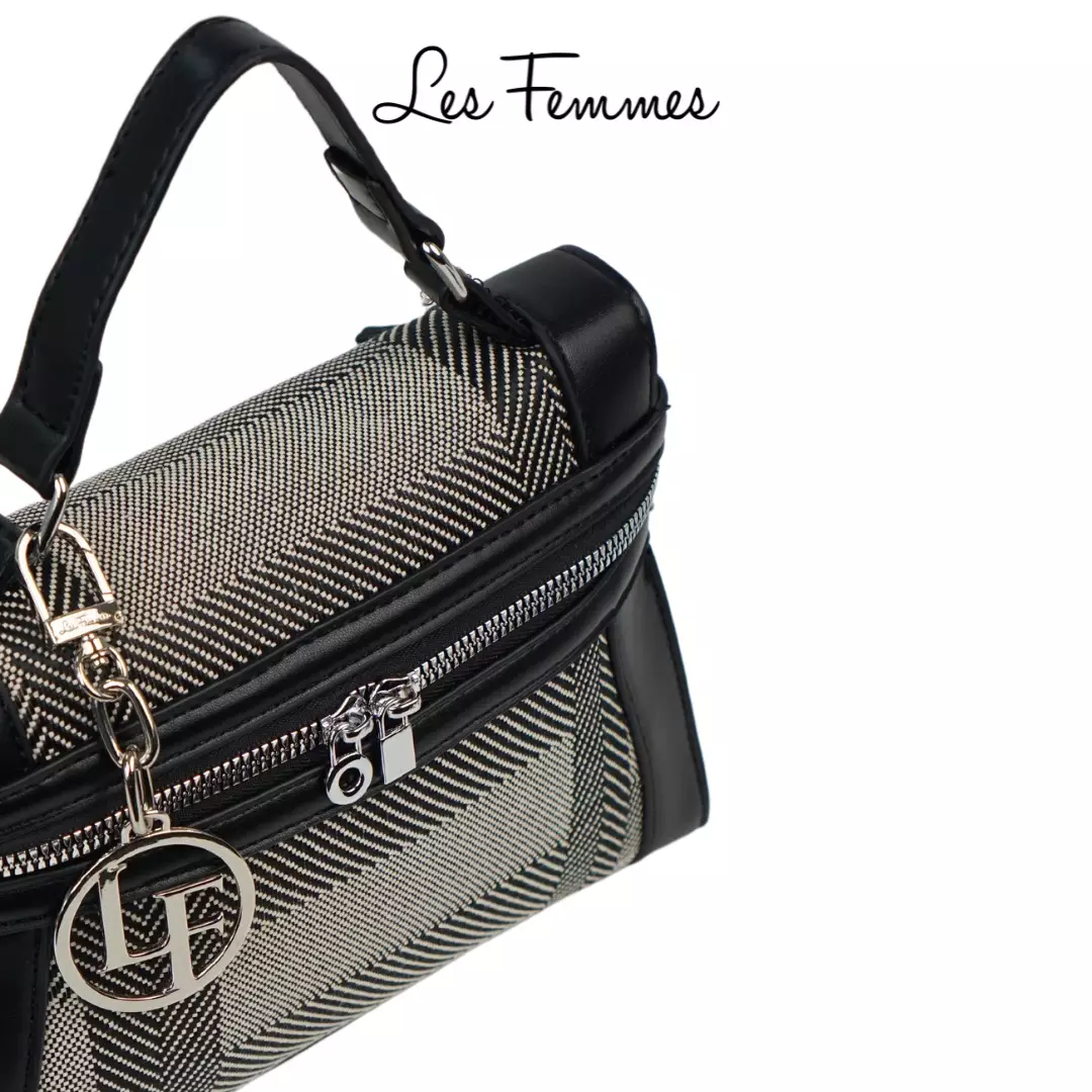 Tas Selempang Wanita Usagi Sling Bag G656 2409001 Les Femmes