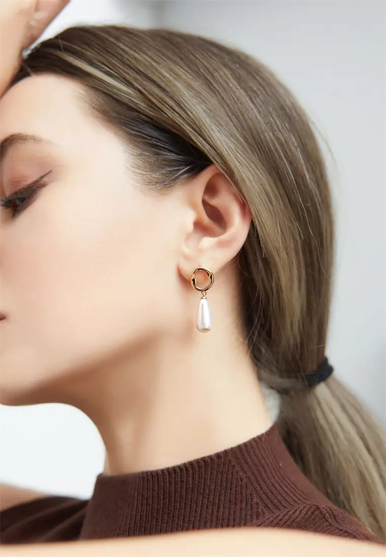 Vladimir 水滴形珍珠耳墜 金色耳環 白色珍珠