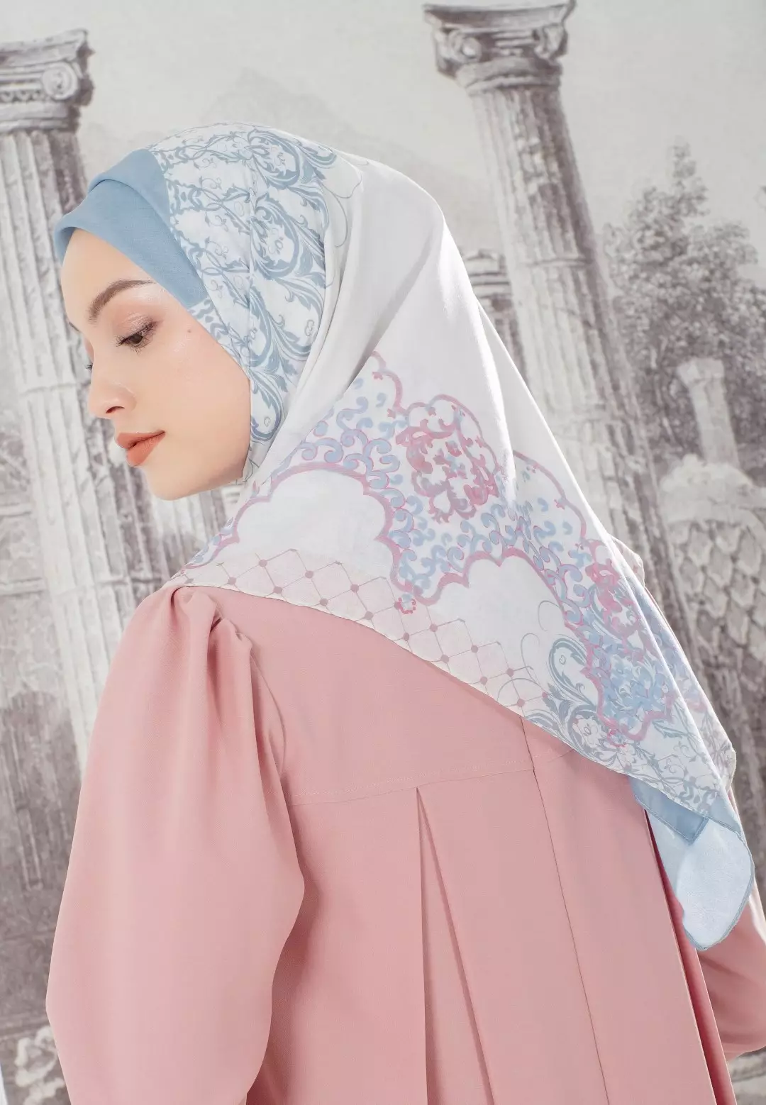FUGY Scarf Cream - Kerudung Hijab Segiempat Motif With BOX - Bahan Voal Premium - Ukuran 115x115