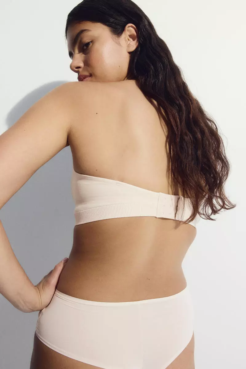 Seamless padded balconette bra