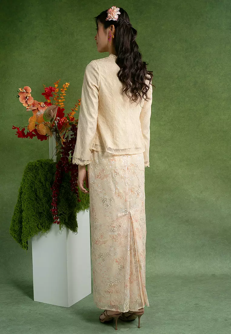 Eka Lace Kebaya Set