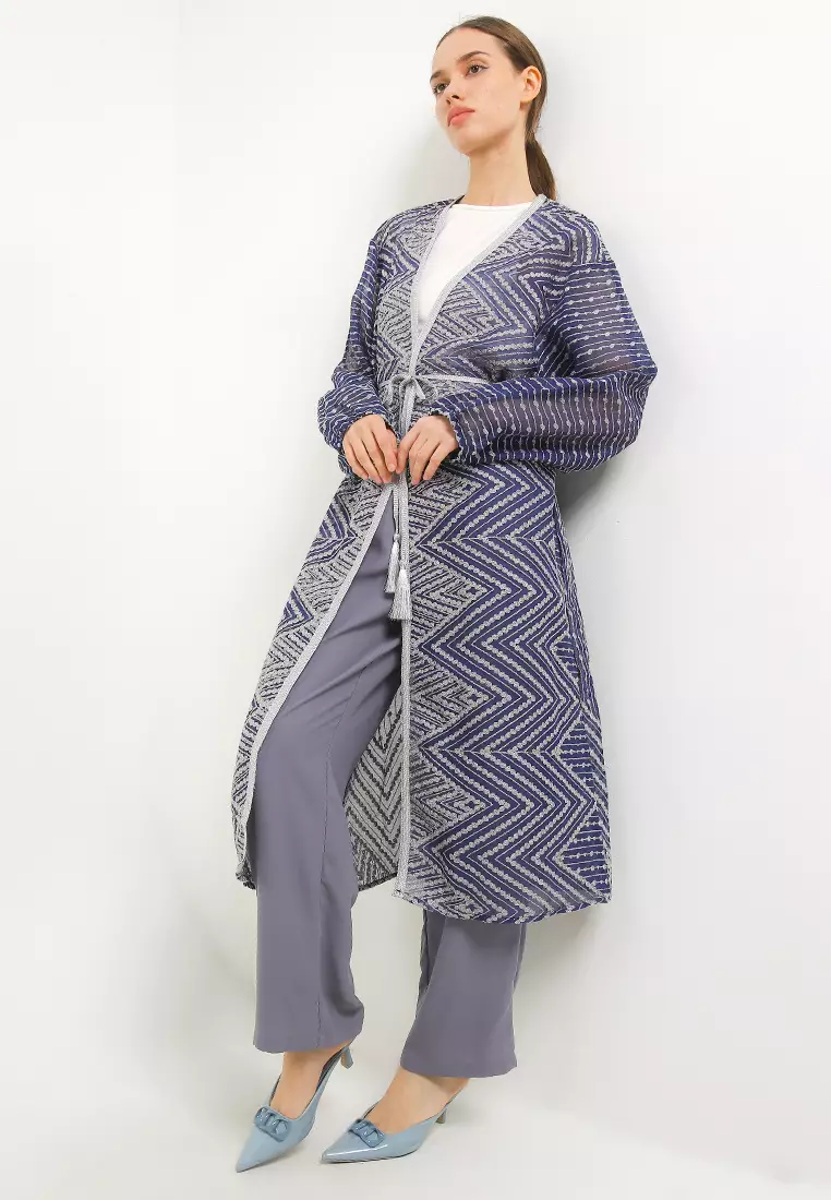 Silver Emb Linen Outer W/ Silver Tassel Belt