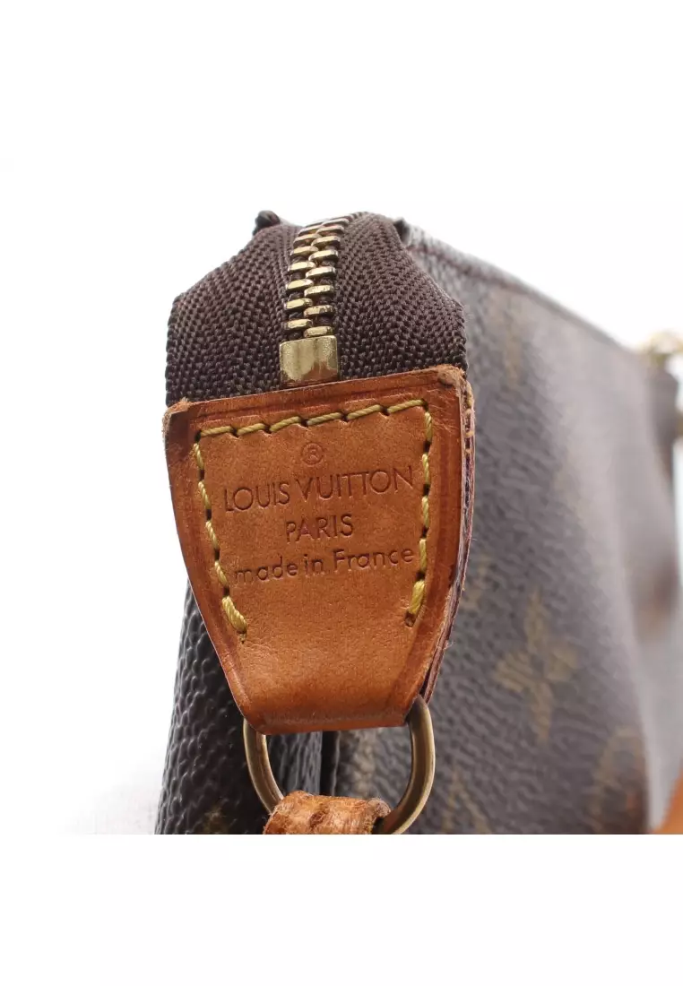 Buy Louis Vuitton Pre-loved LOUIS VUITTON Pochette Accessoires monogram  Handbag PVC leather Brown With optional shoulder strap 2023 Online