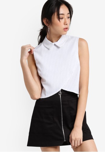 Love Crop Top With Collar