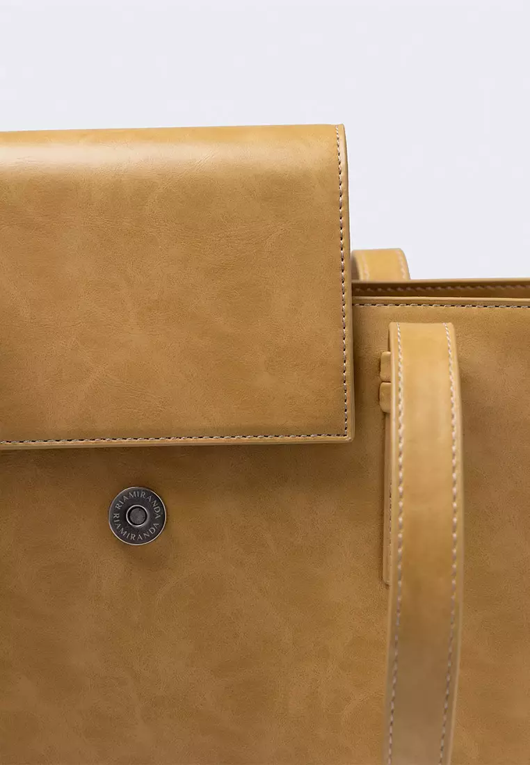 Ria Miranda Gold Nina Medium Box Bag