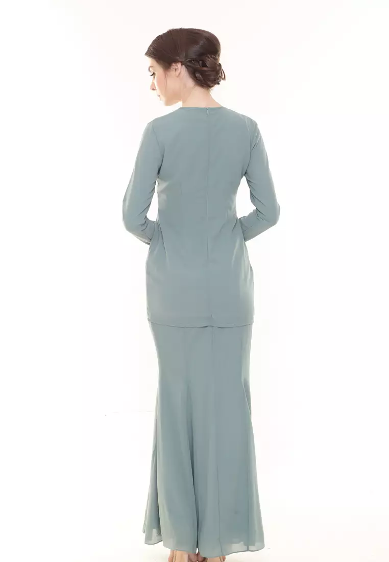 Patricia Pleated Kurung Modern in Dusty Green