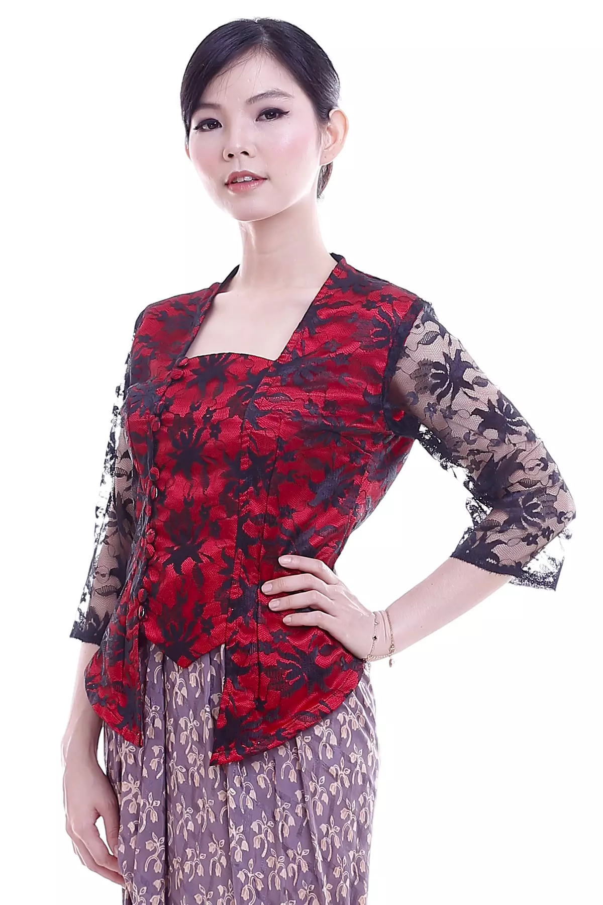 Sinok Putu Mayang Kebaya Abang Ireng