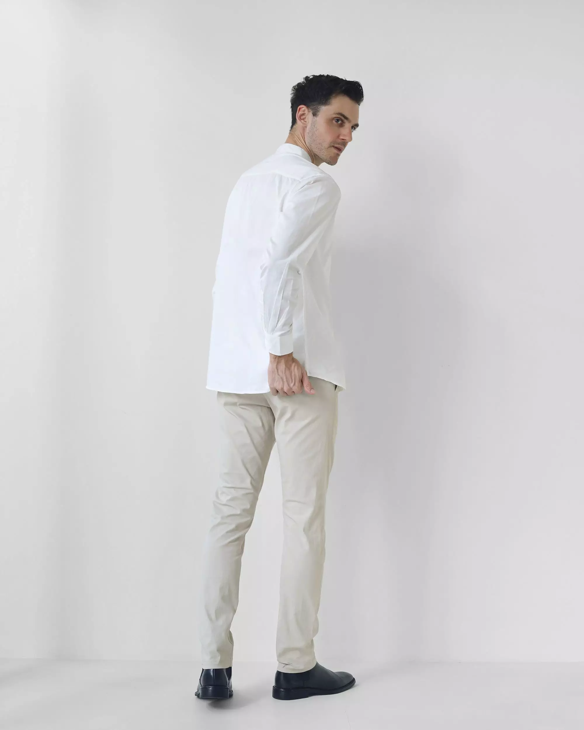 Cotton Well Badr Stand Collar Shirt White | Kemeja Koko Lengan Panjang Putih