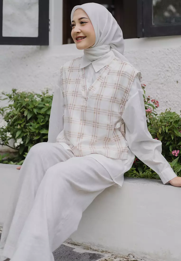 Signature Grony One Set Blouse