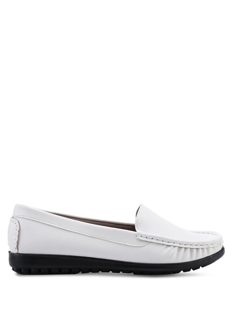 Round Toe Loafers
