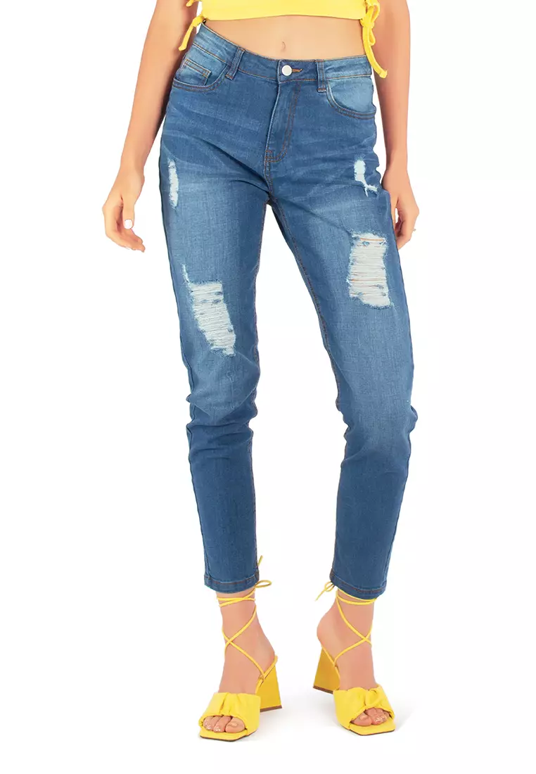 Damaged jeans for girl discount