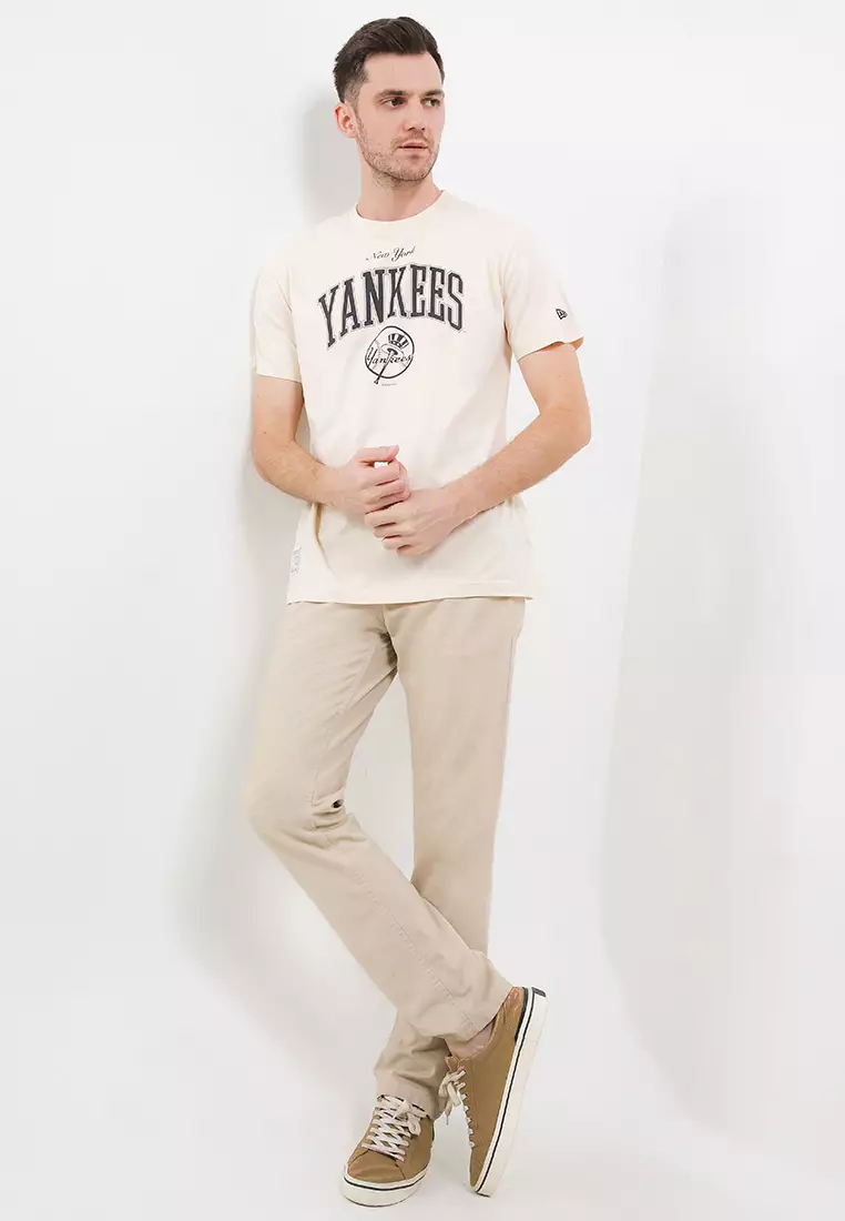 Buy New Era New York Yankees Short Sleeve Tee Essential New Added 2024