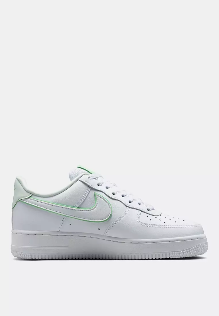 Air Force 1 '07 Essential Shoes