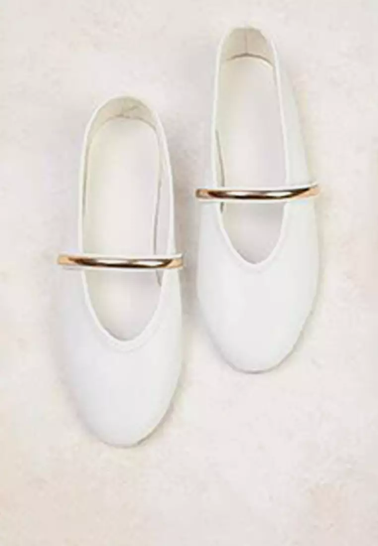 Off White Gold Metal Banded Mary Jane Almond Toe Ballerinas Takeaw26Be00005