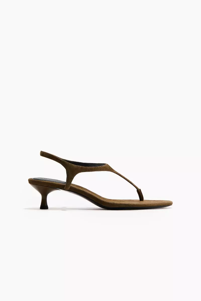 Heeled leather sandals