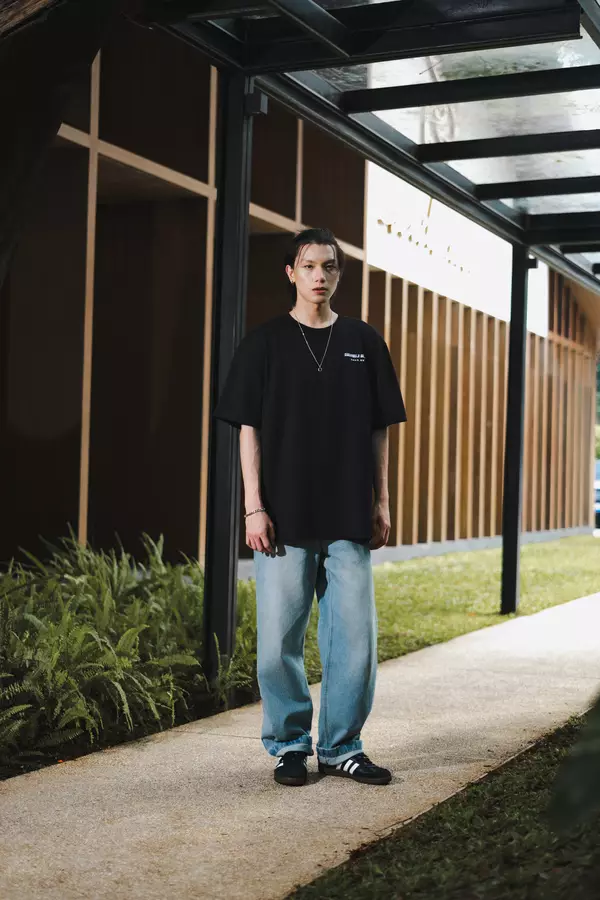 FACILITY Demon Slayer - Kibutsuji Muzan Oversize Tee - Black