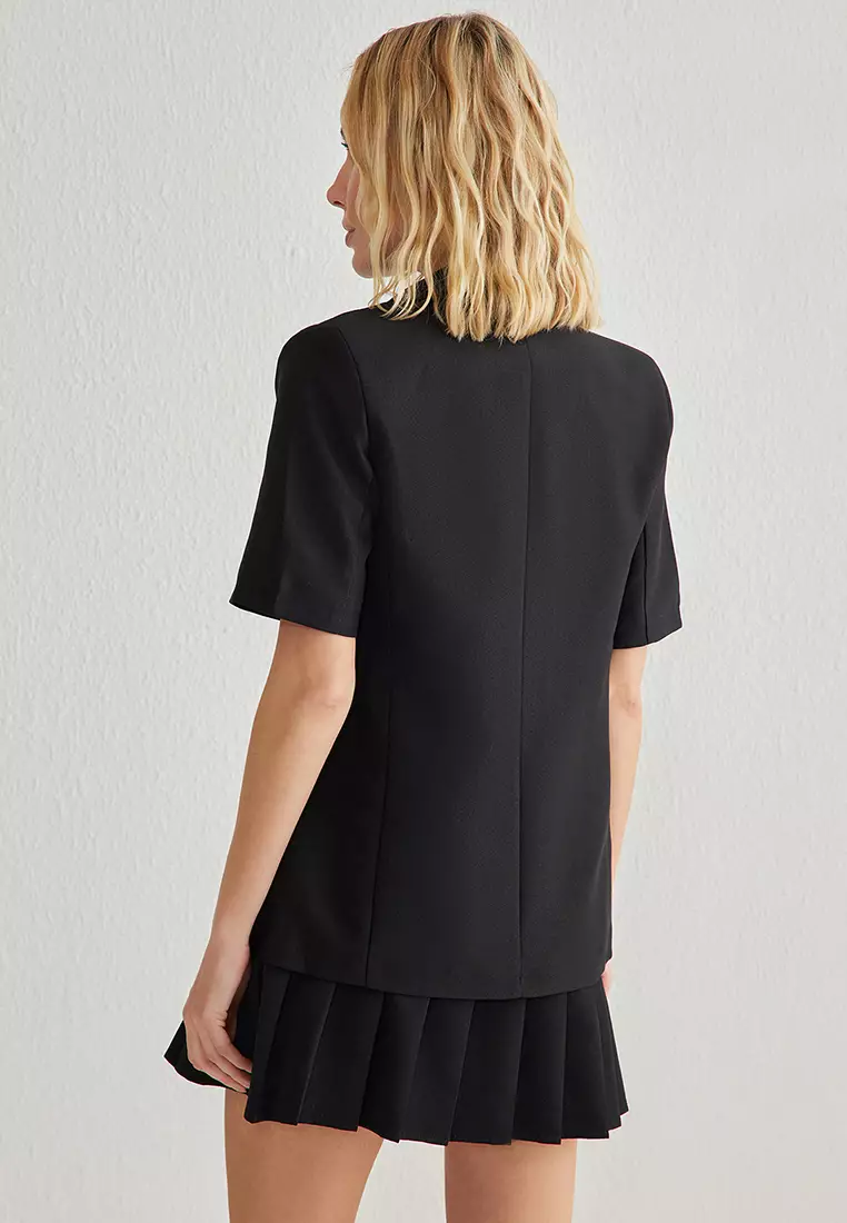 Short Sleeve Blazer