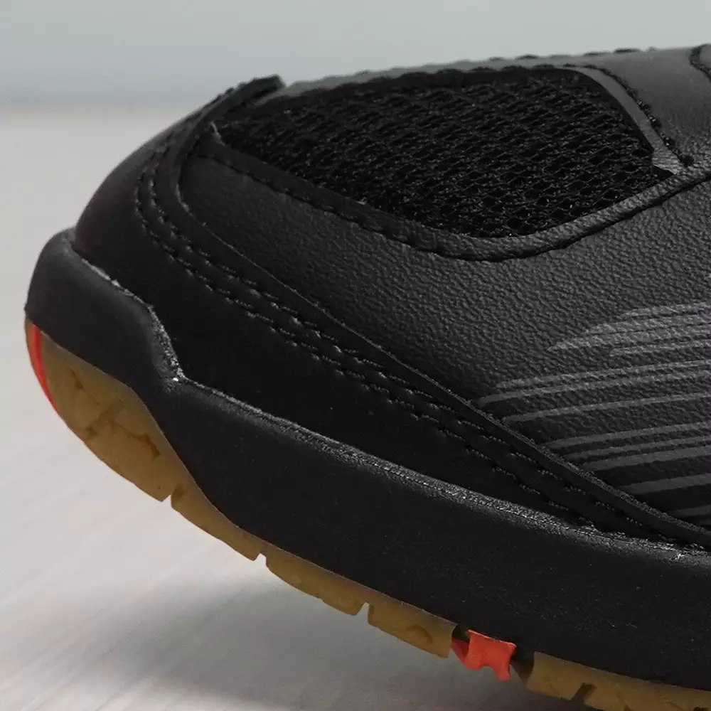 Eagle Sepatu Badminton SkyLine