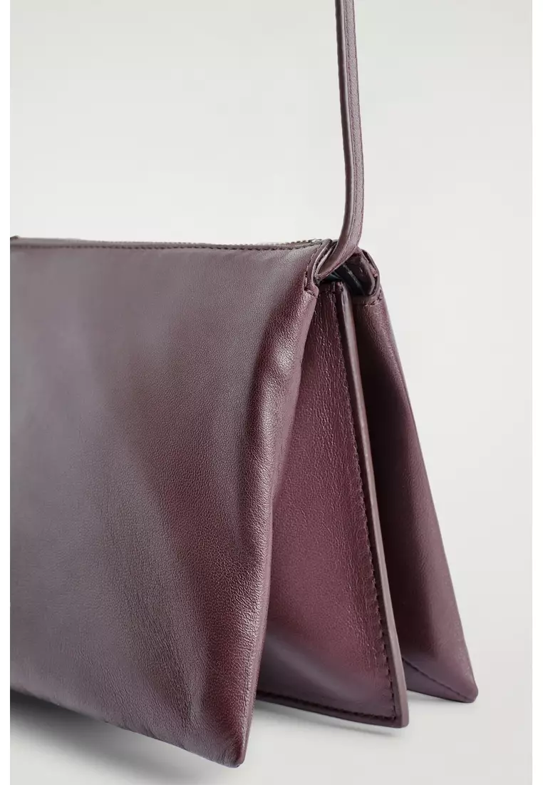 TROVE CROSSBODY BAG - LEATHER