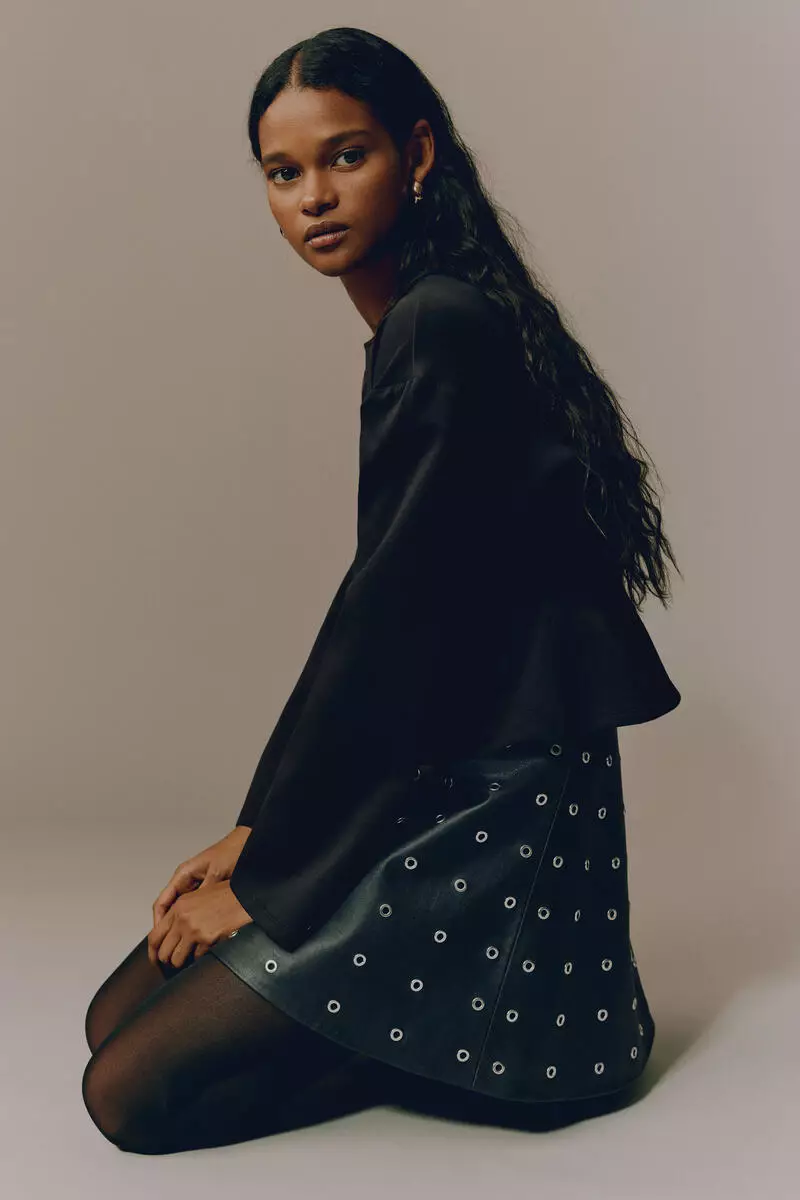 Waisted interlock top