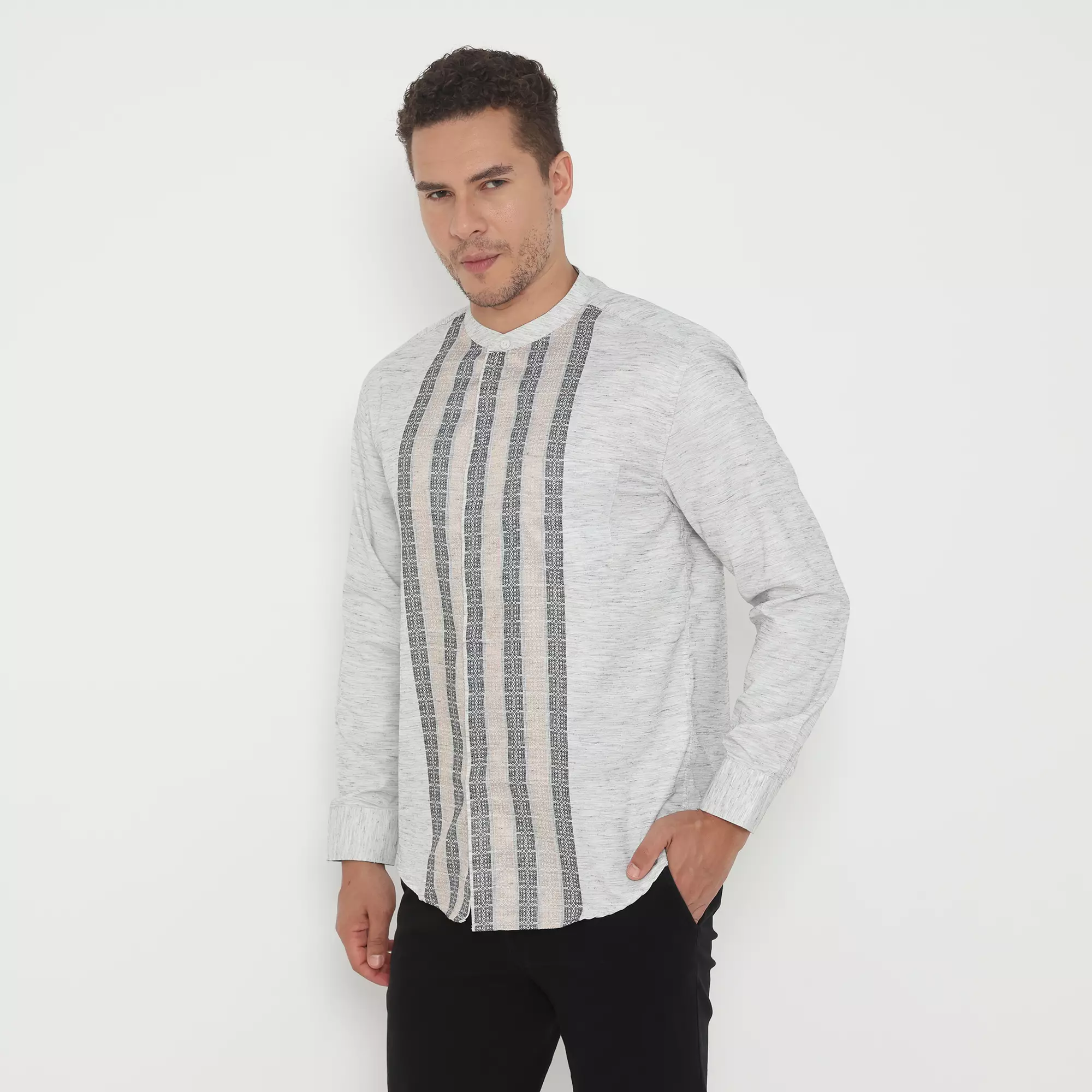 Platini Kemeja Pria Koko Shanghai Lengan Panjang Light Grey 961382.46