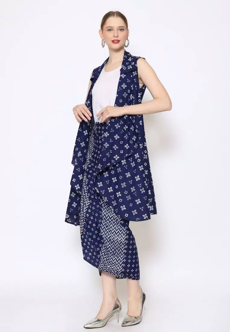 Rinjanie Batik - Set Outer Coin dan Rok Lilit Navy - Batik Tuntrum Katun Series - Outer Batik Modern - Outer Batik - Outer Batik Kerja Kantor - Batik Cap - OUTC&MEAS-NV