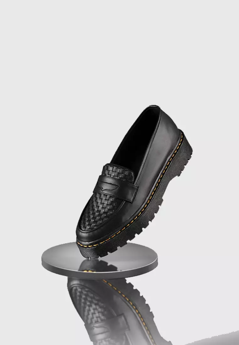 Khanza Black Loafer Boat Shoes