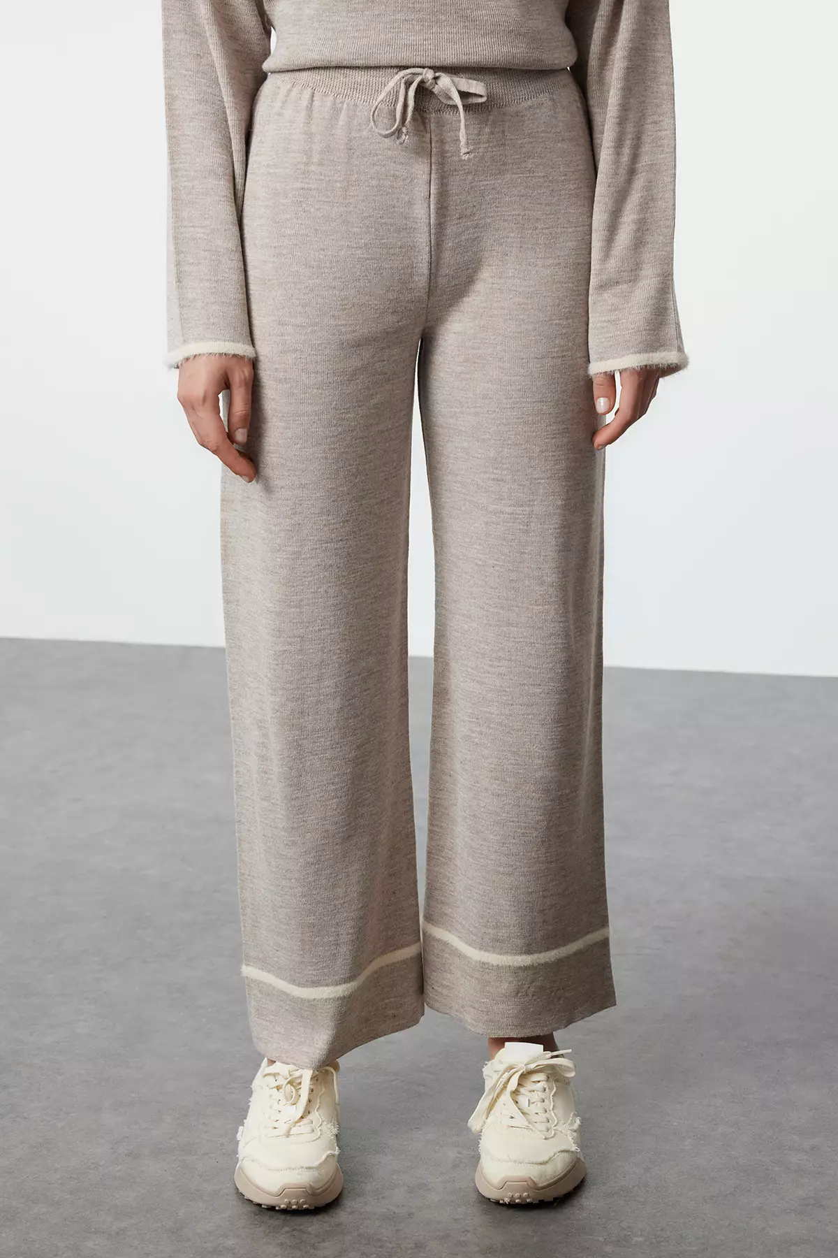 Mink Wide Pattern Hairy Yarn Garnished Knitwear Bottom-Top Set TWOAW24AU00099