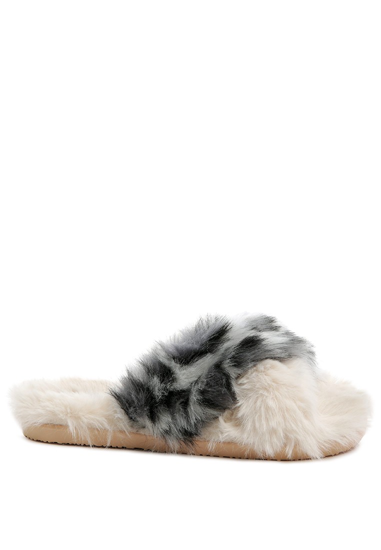 Chipmunk Times Fur Indoor Flats