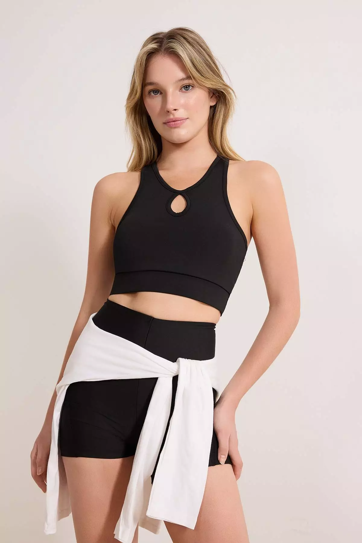 Black Halter Neck Supported/Contoured Knitted Sports Bra Thmss26Ss2