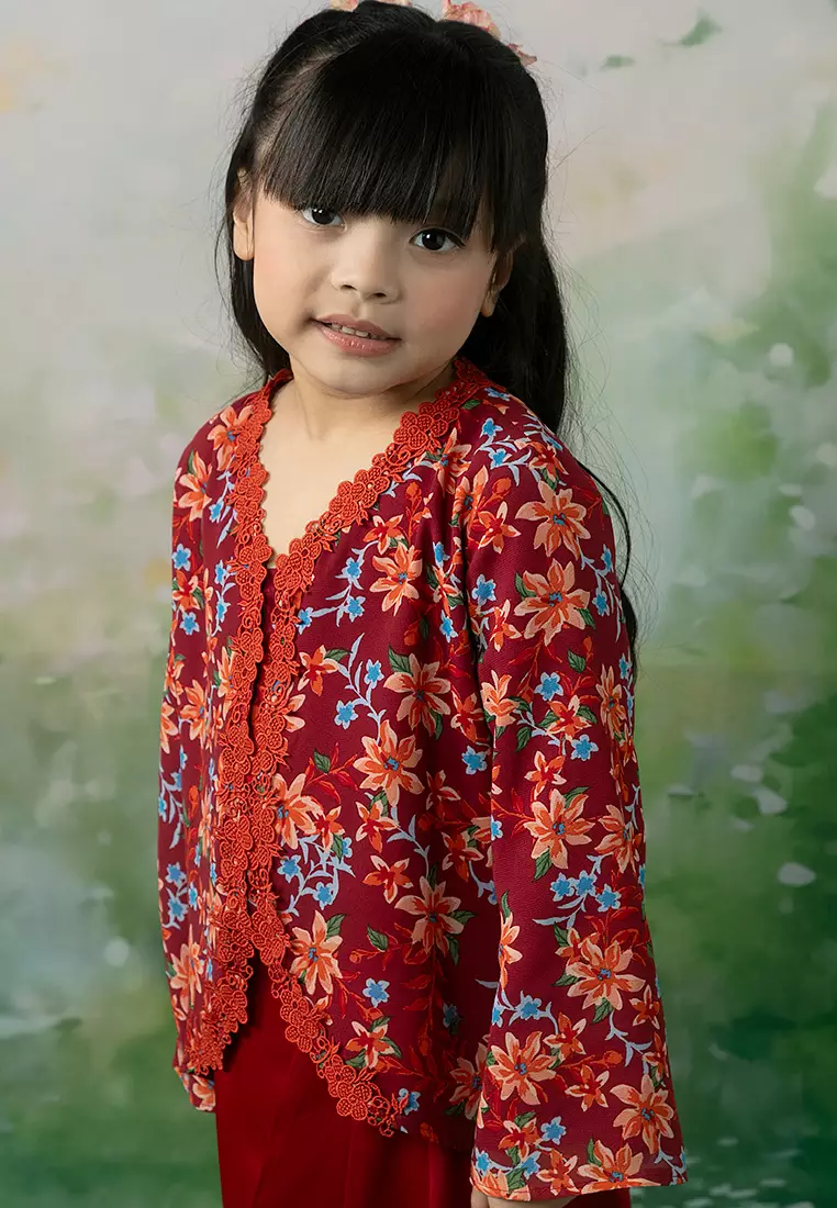 Naqiyah Kebaya Set