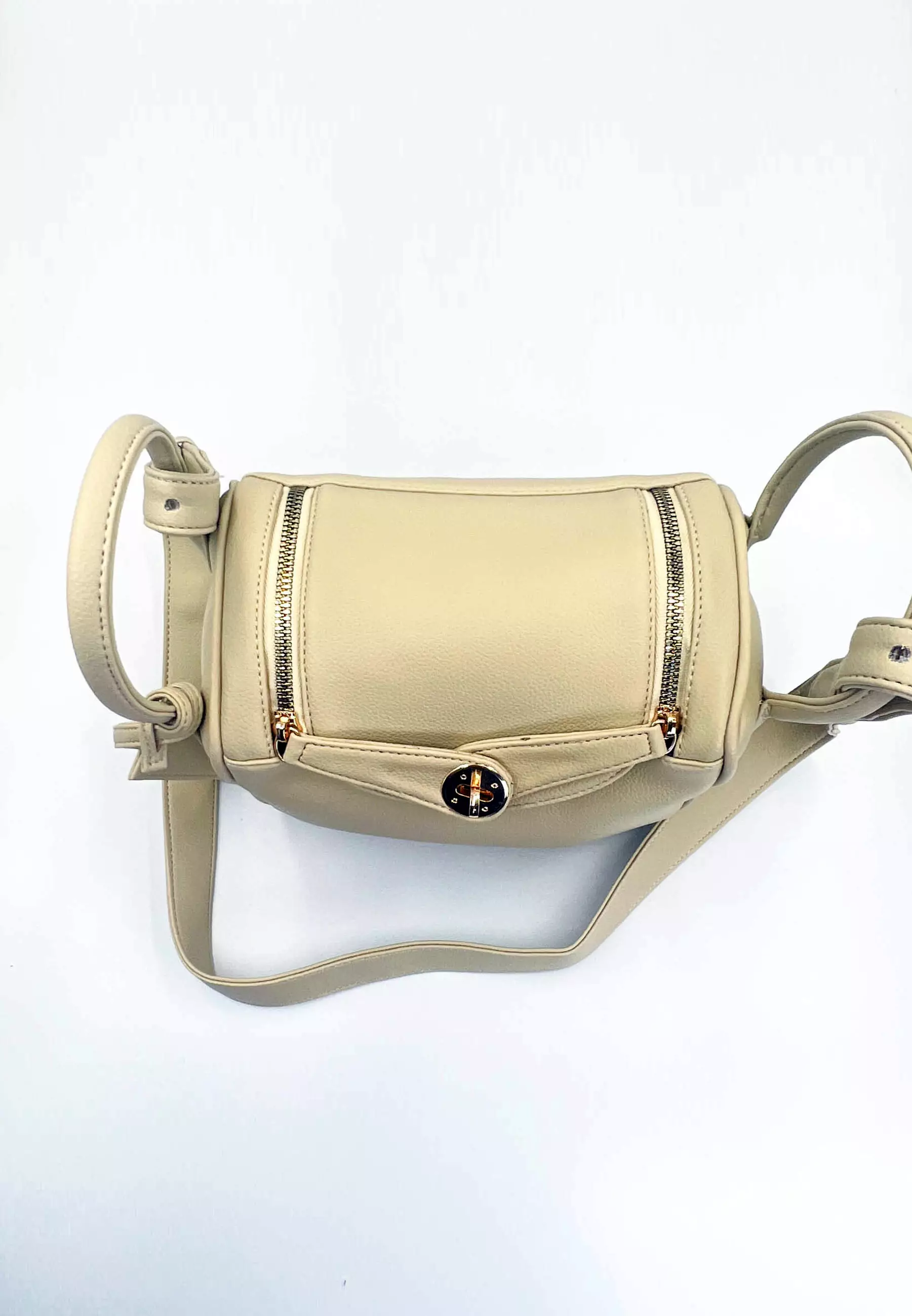 Patris Lyodra Sling Bag / Tas Wanita Selempang