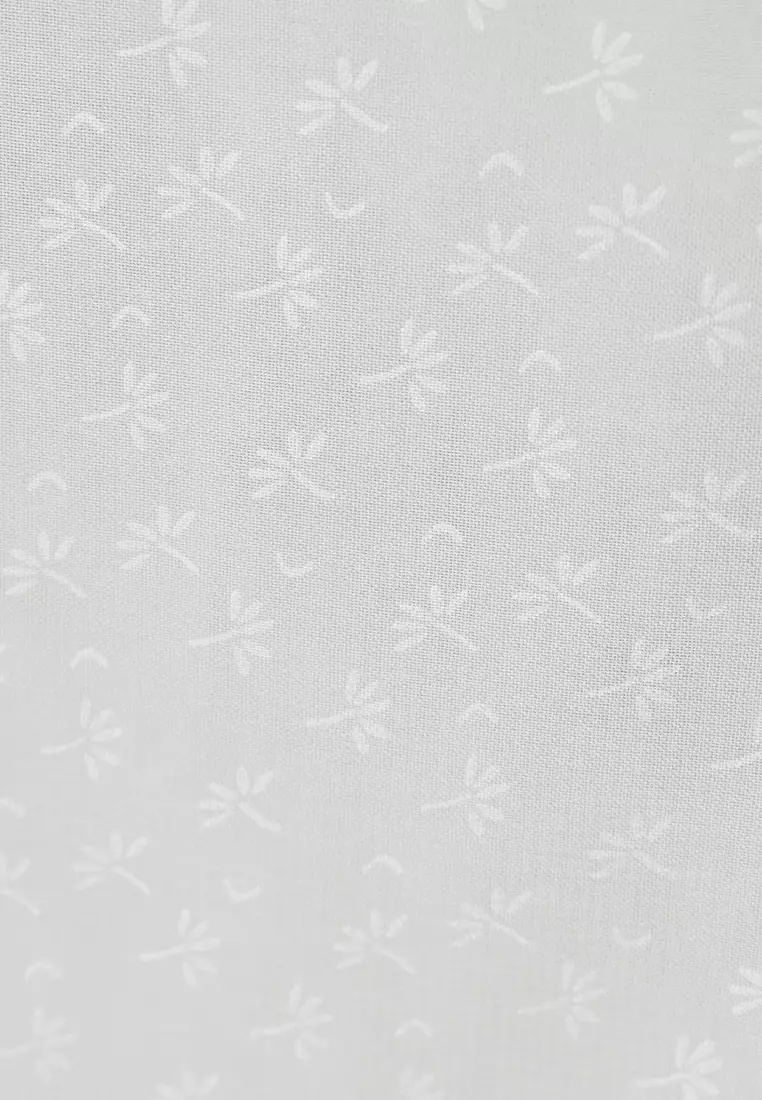 Rada Embossed Square | Hijab Polycotton Scarf Segiempat - Ice Vanilla