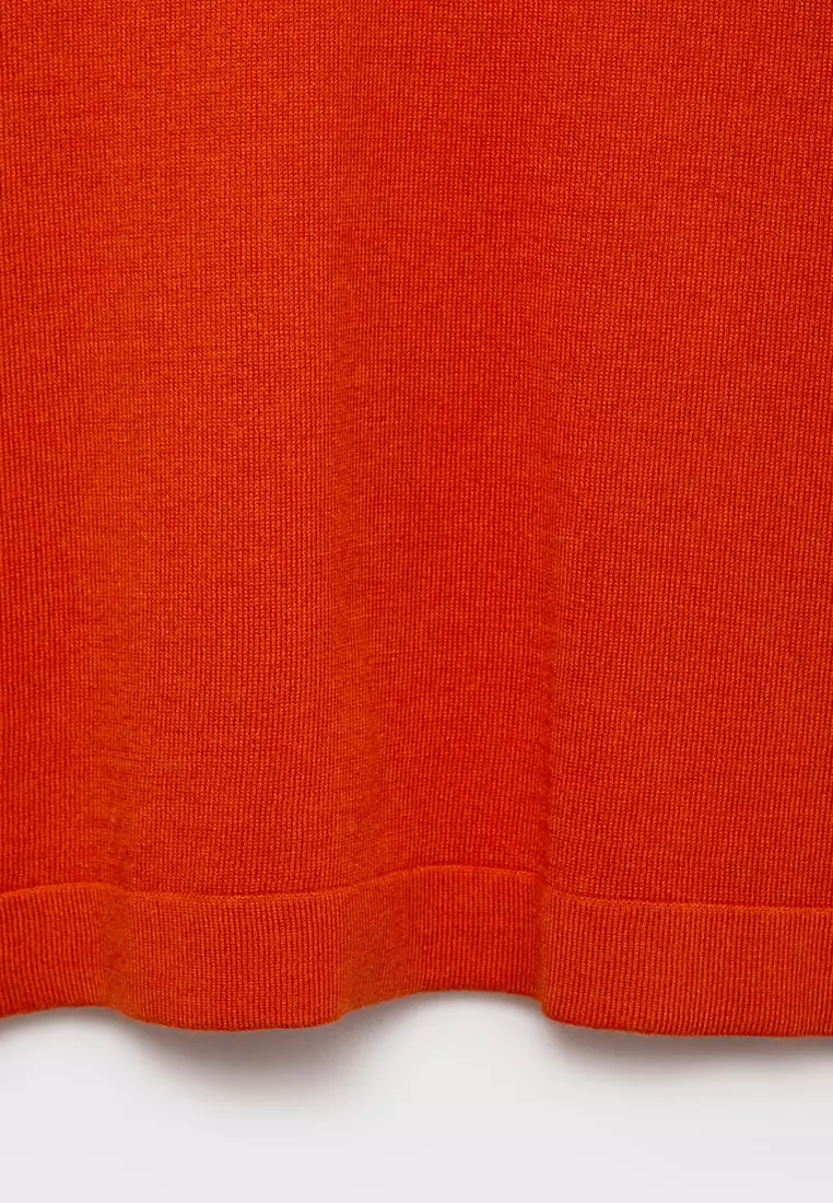 Short-Sleeved Fine-Knit Sweater