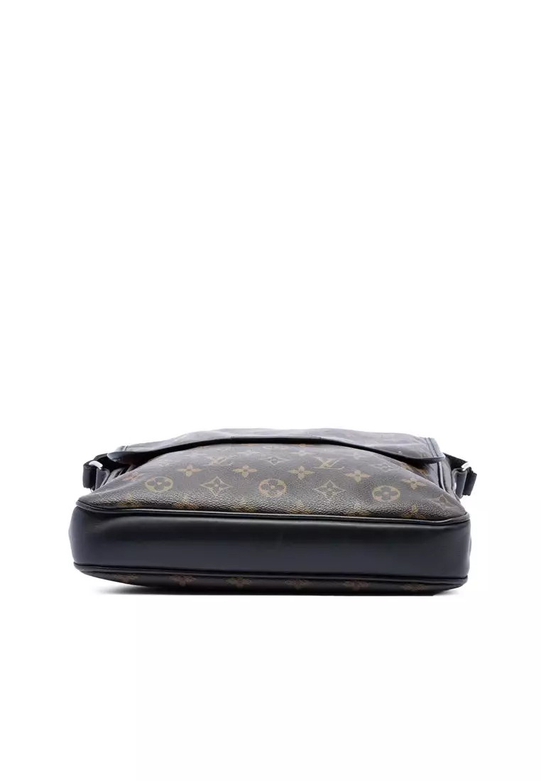 Pre-Loved Louis Vuitton Monogram Macassar Bass Mm