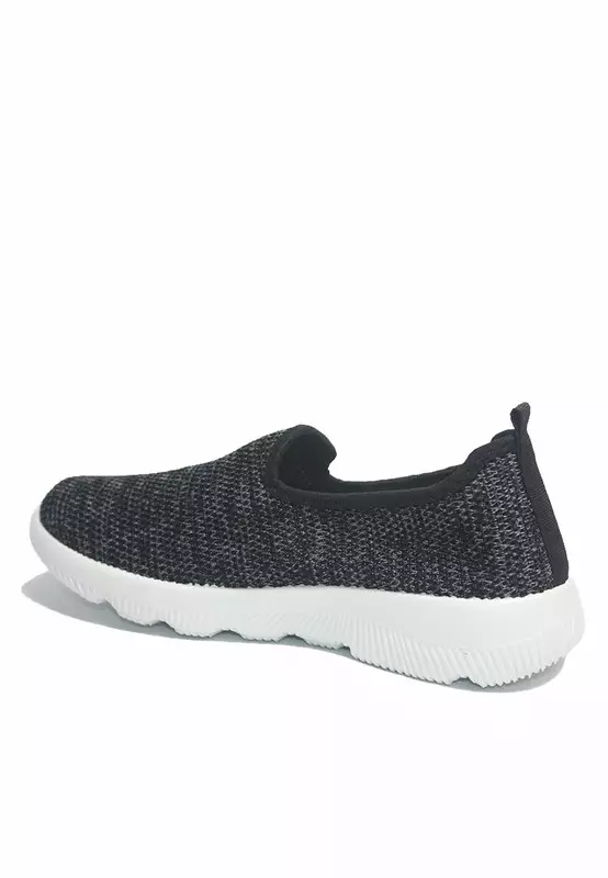 Dr. Kevin Sepatu Olahraga Wanita Sneakers Flyknit Slip On 589-039