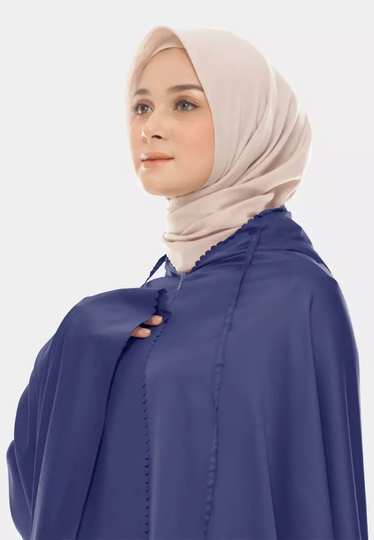 Ayesha Mukena 2in1 Prayer Set Polos Lasercuting Armani Silk Premium By Cotton Bee - Blueberry Jam