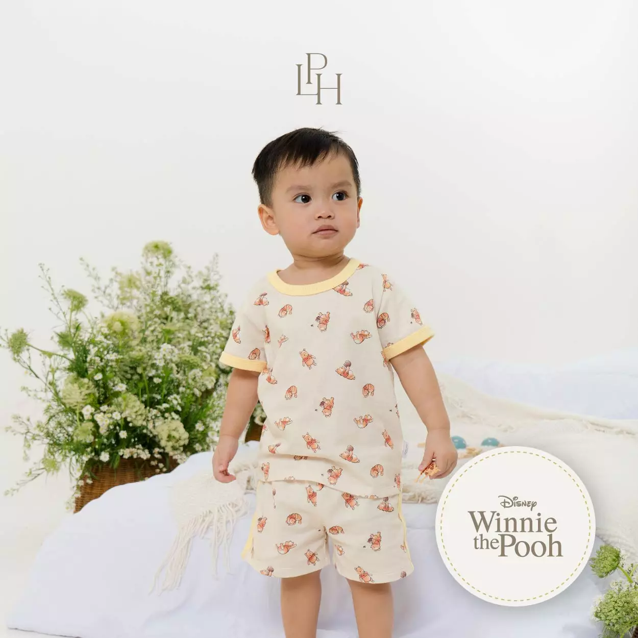 Little Palmerhaus - Disney Pooh Sweet Things Short Pajamas (Piyama Anak Lengan Pendek) Honey Pooh