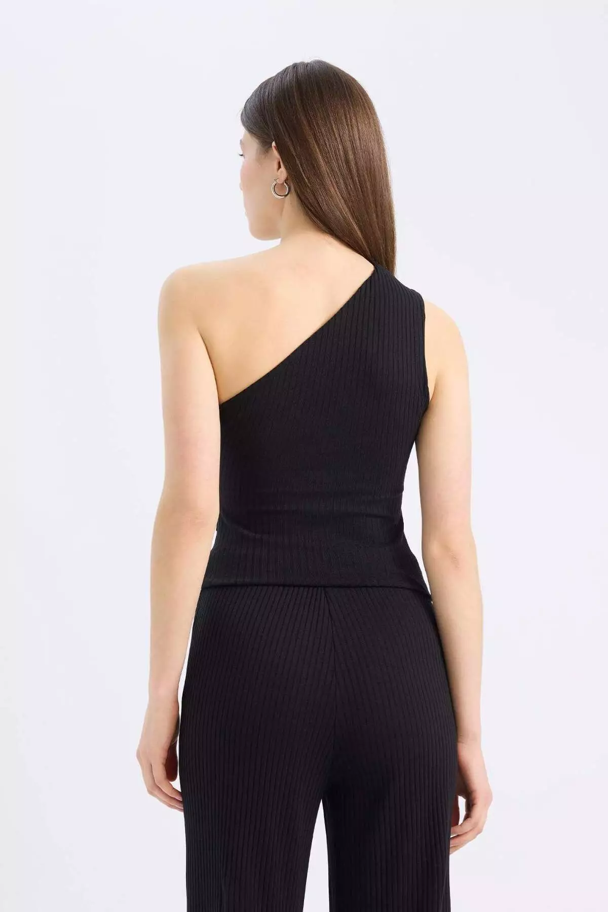 Slim Fit Slim Fit Single Shoulder Ribbed Camisole Undershirt E5777Ax25Sp