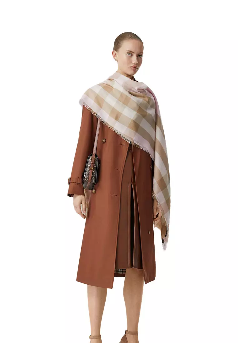Buy Burberry Burberry Cashmere men s scarf 80245011 2024 Online