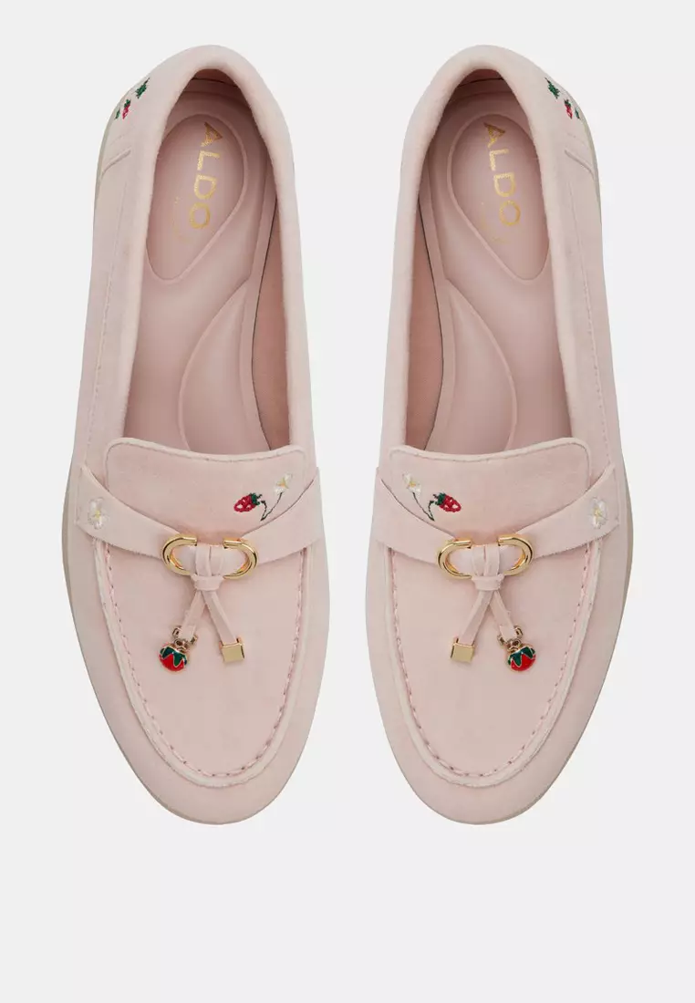 Creras-In Shoes
