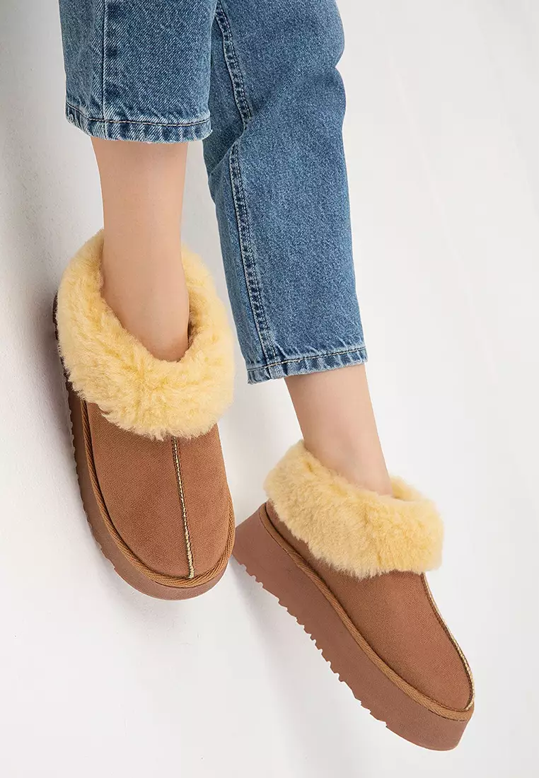 Collared Lined Ankle Boots