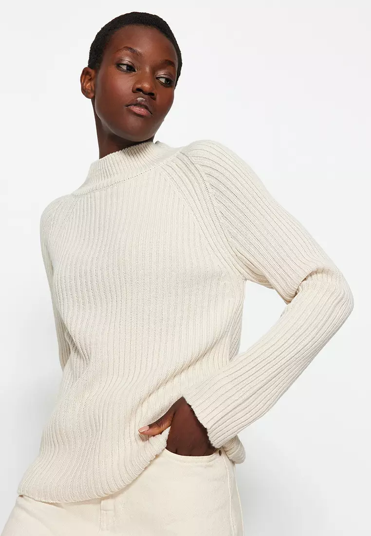 Full 2025 neck sweater