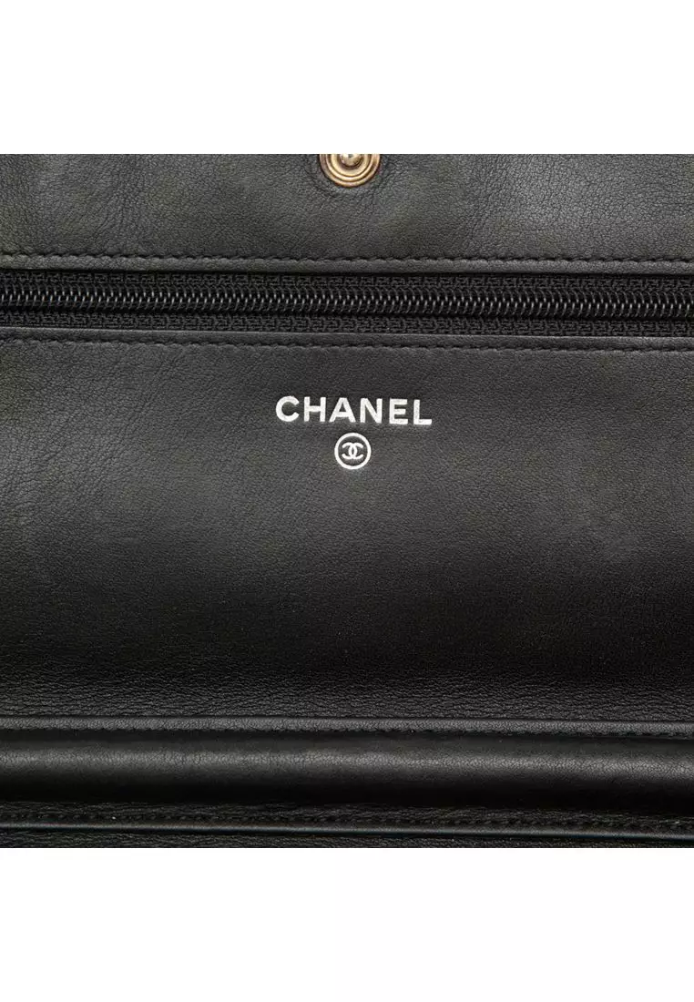 Pre-Loved Chanel Cc Quilted Patent Brilliant Wallet On Chain