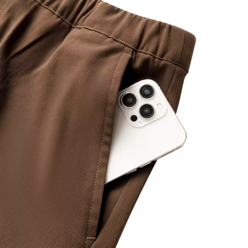 Travis Slim Fit Ankle Pants Celana Panjang Slim Comfort Praktis - Cokelat