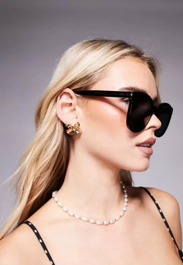 Rent Free Sunglasses - Black/Smoke Polarized