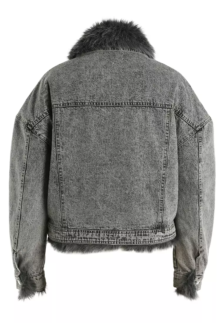Faux Fur Collar Denim Jacket In Grey