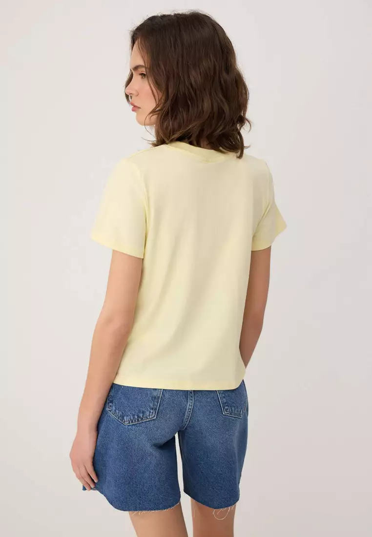 Yellow Embroidered Regular/Normal Fit Short Sleeve 1% Cotton Knitted T-Shirt Twoss26Ts124