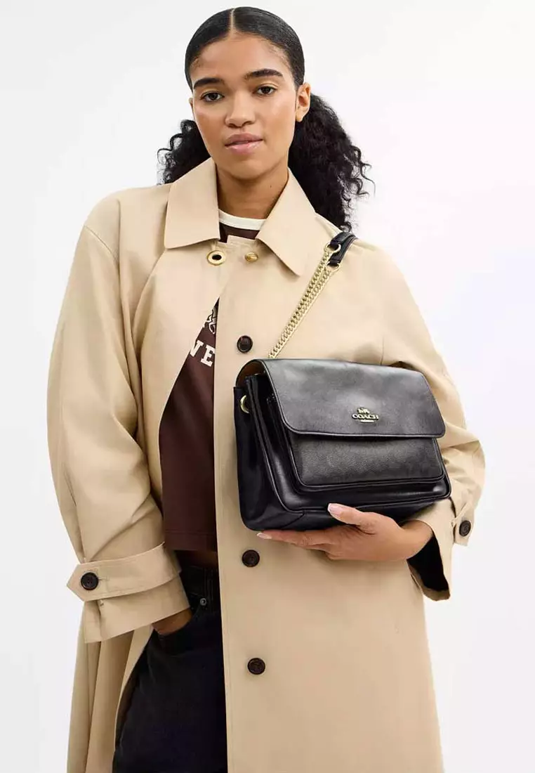 Elodie Crossbody Bag In Signature Canvas